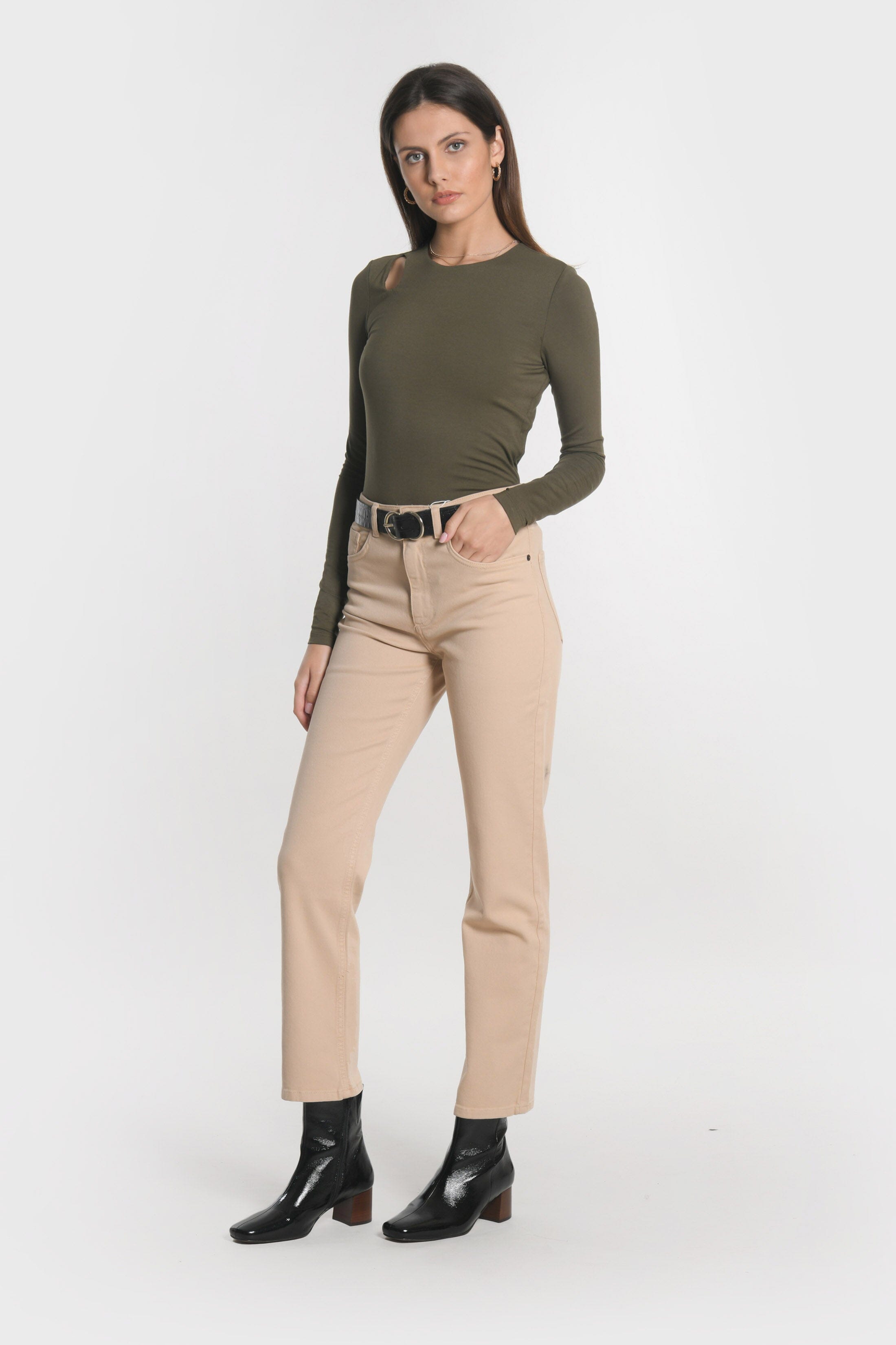 PANTALON CROPPED SPORTWEAR BRENDA CAMEL PANTALON SPORTWEAR NEW KOOKAI Mode Kookai