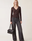 TEE-SHIRT COL V - MATHILDA - BRUN TEE SHIRT KOOKAI Mode Kookai