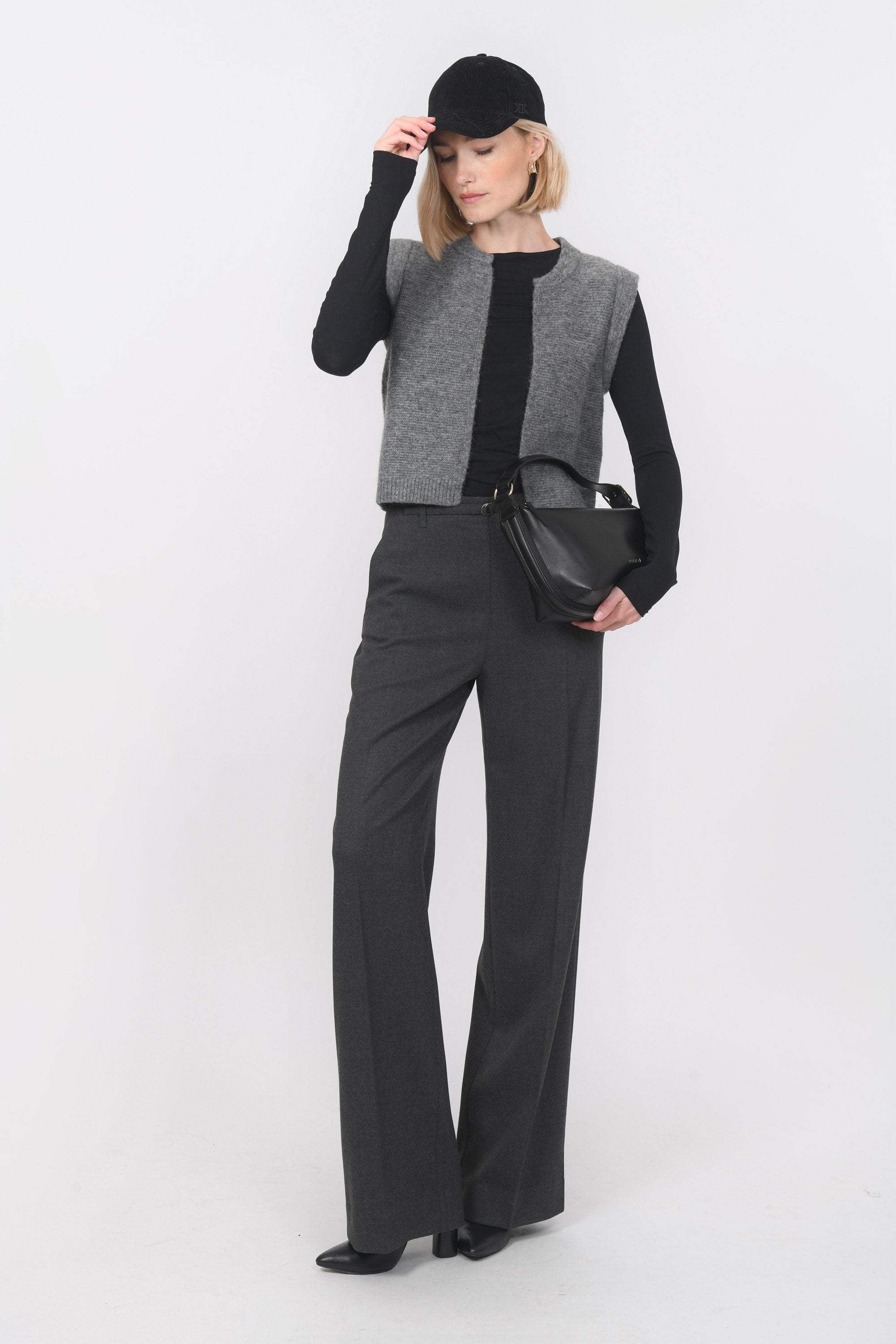 GILET SANS MANCHE - BAMBI - GRIS