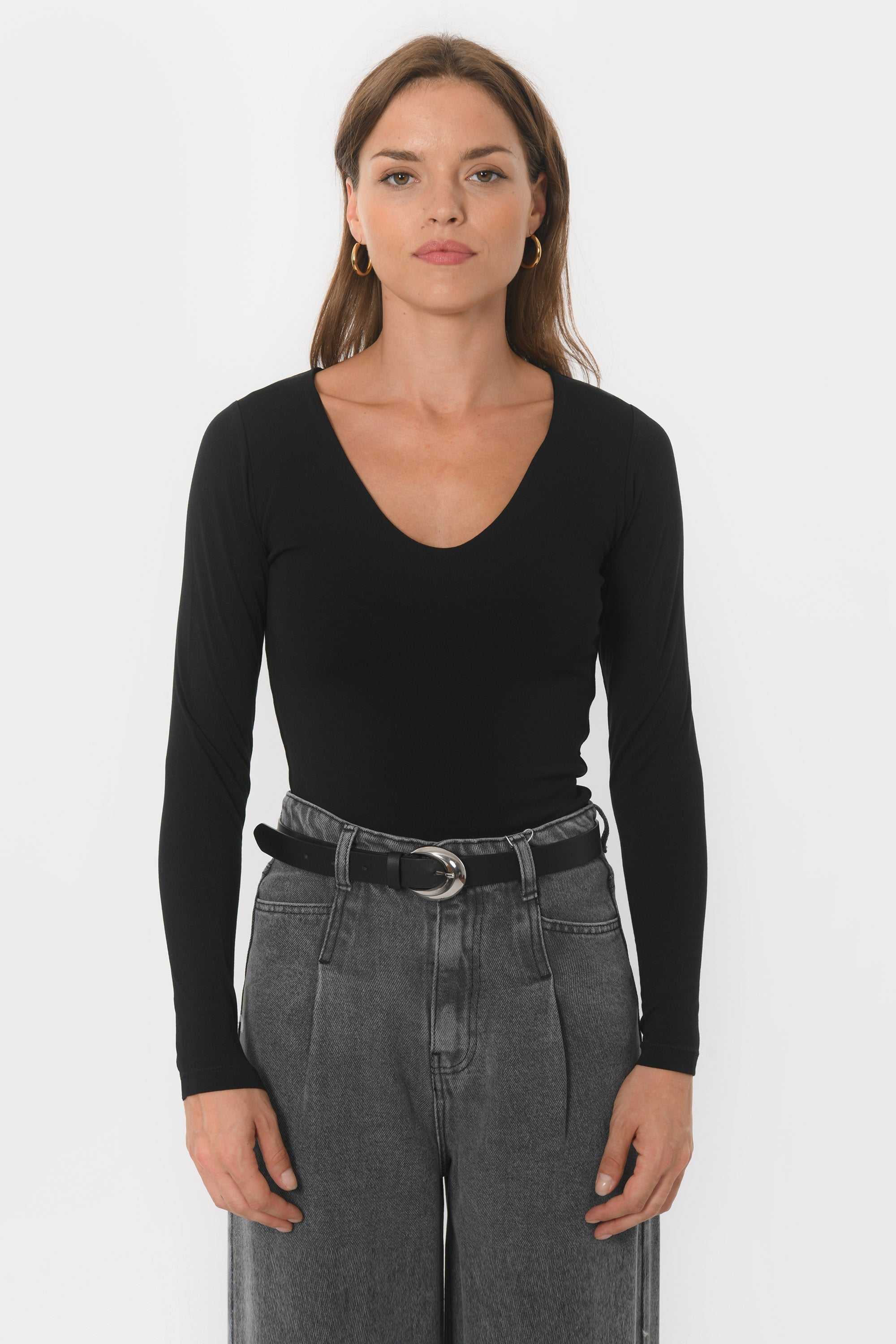 TEE-SHIRT COL V - MATHILDA - NOIR