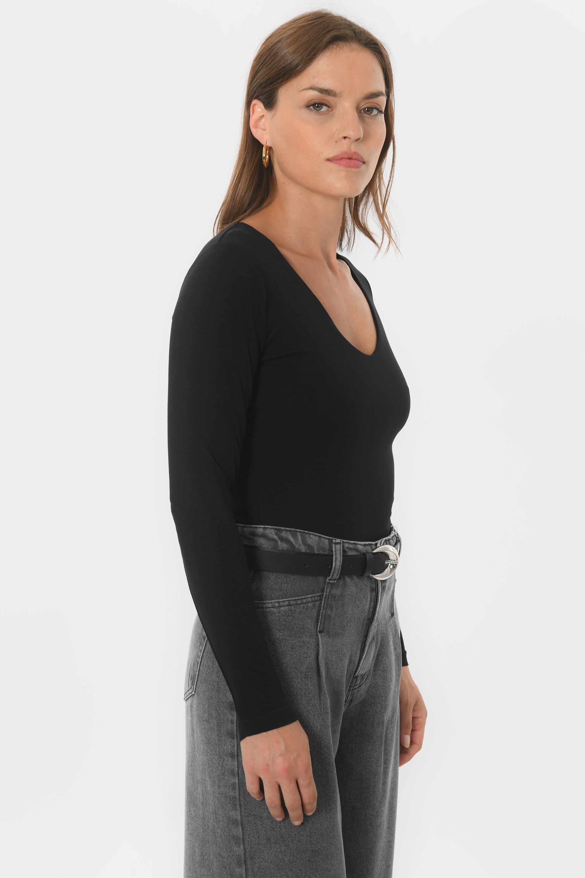 TEE-SHIRT COL V - MATHILDA - NOIR