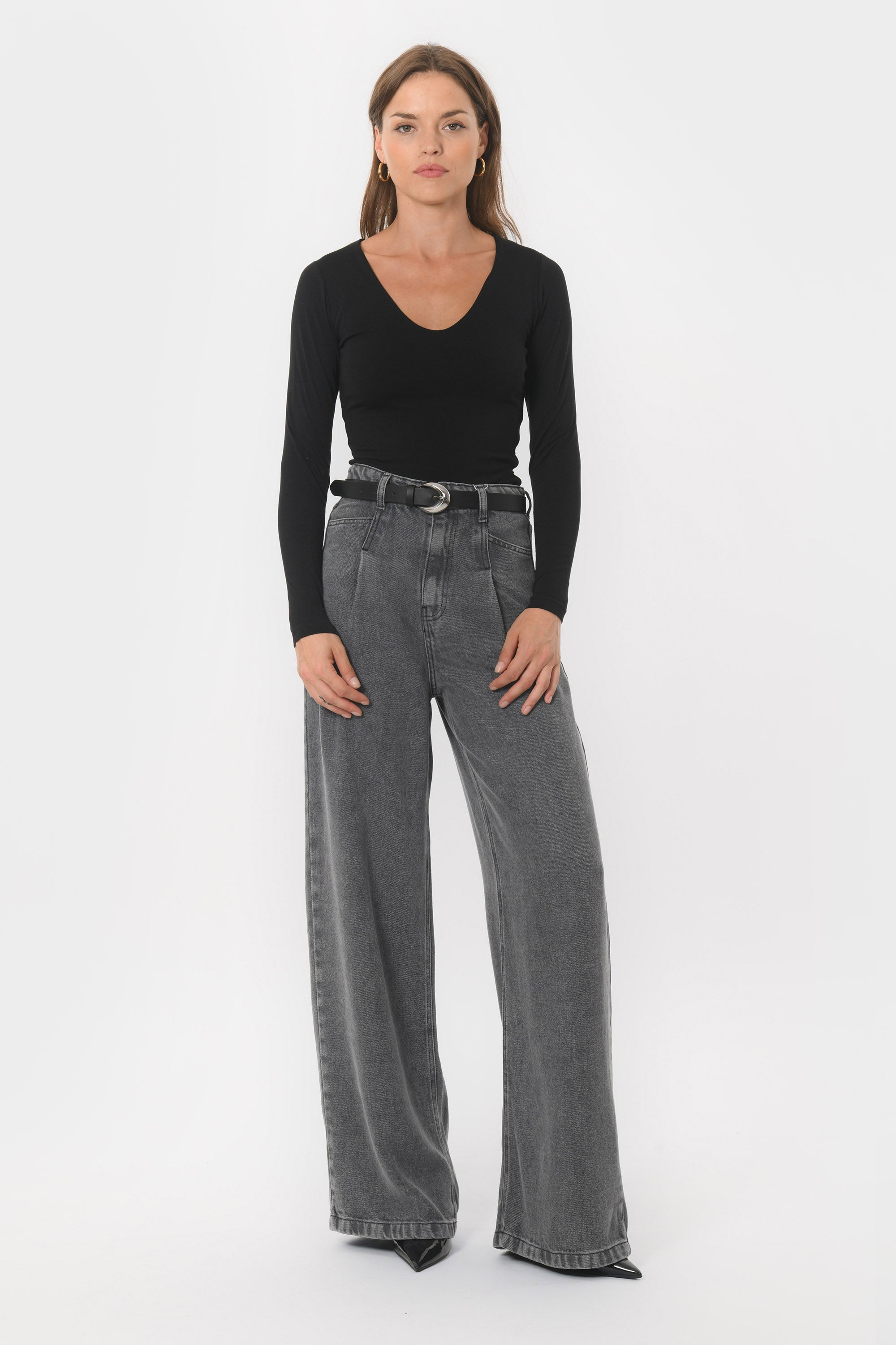 TEE-SHIRT COL V - MATHILDA - NOIR