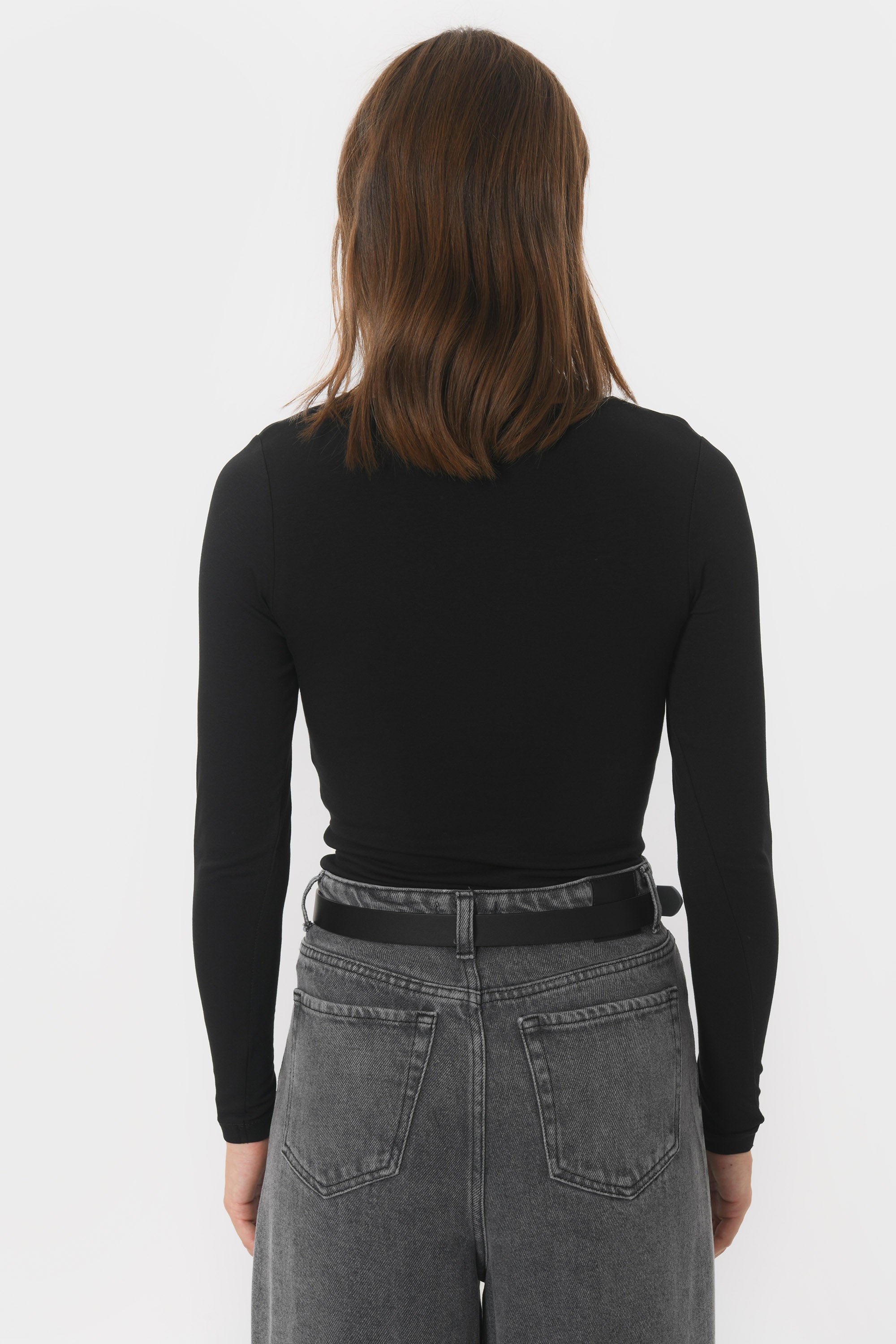 TEE-SHIRT COL V - MATHILDA - NOIR