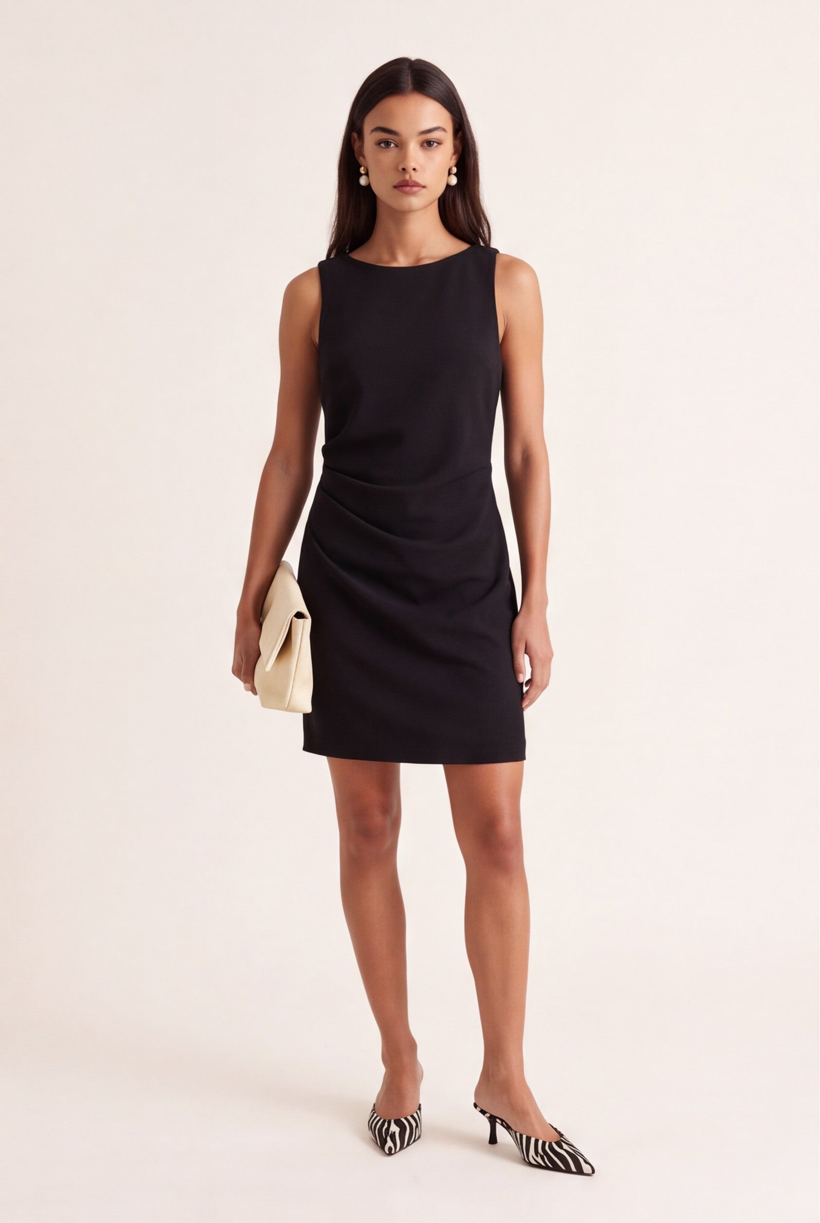 ROBE COURTE - DELTA - NOIR