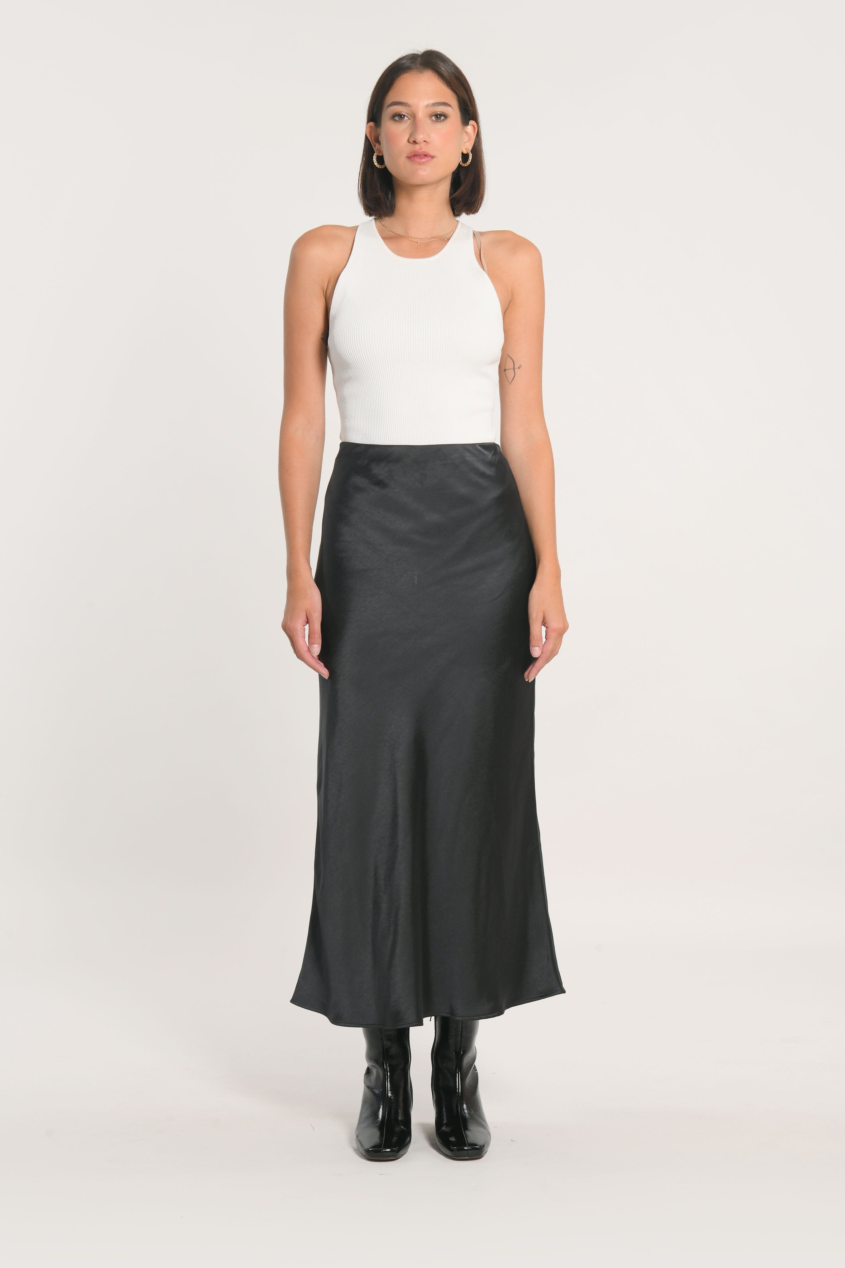 JUPE LONGUE SIA SATIN NOIR JUPE NEW KOOKAI Mode Kookai