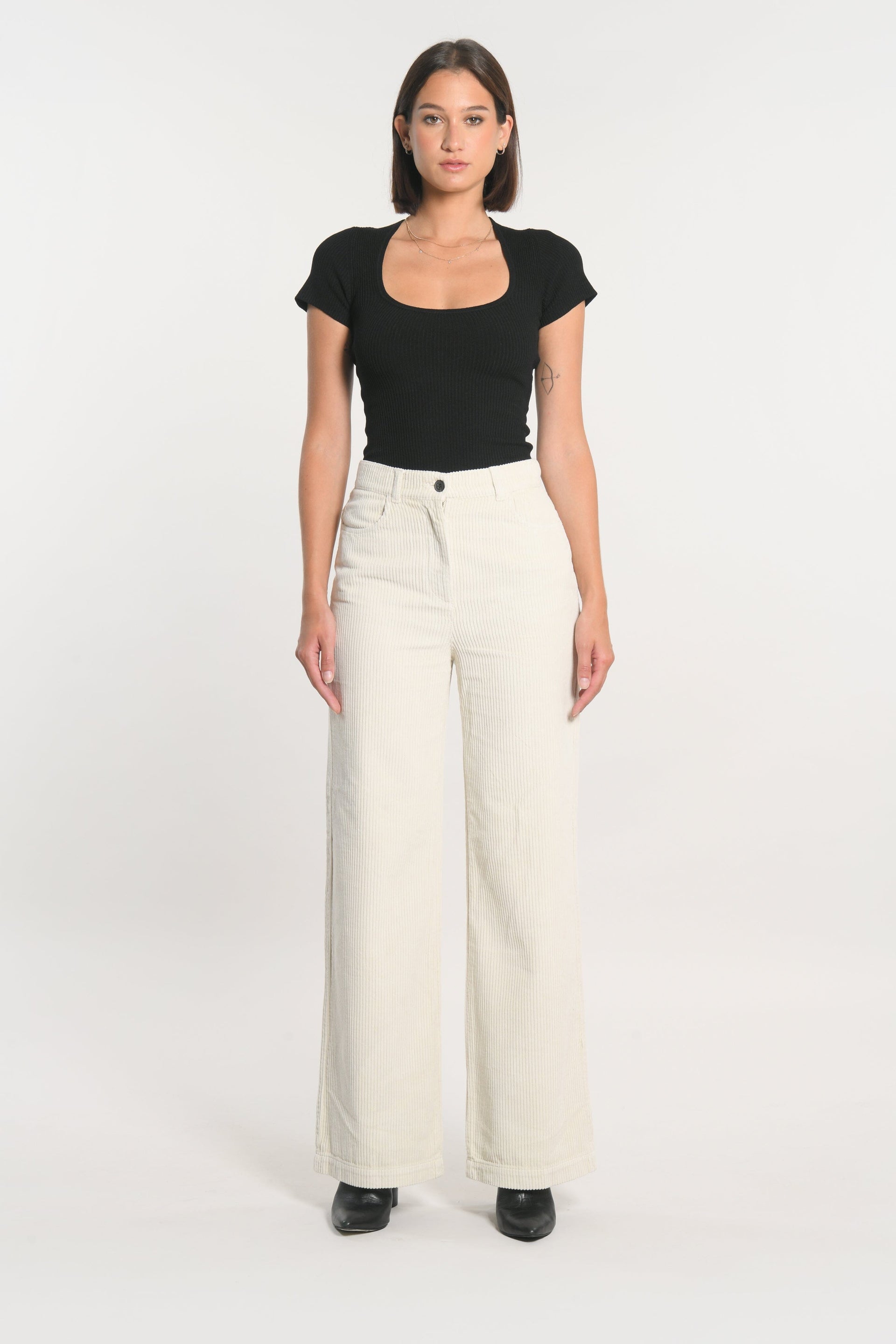 Suzanne Pantalon Flare Velours PANTALON FLARE VELOURS SUZANNE