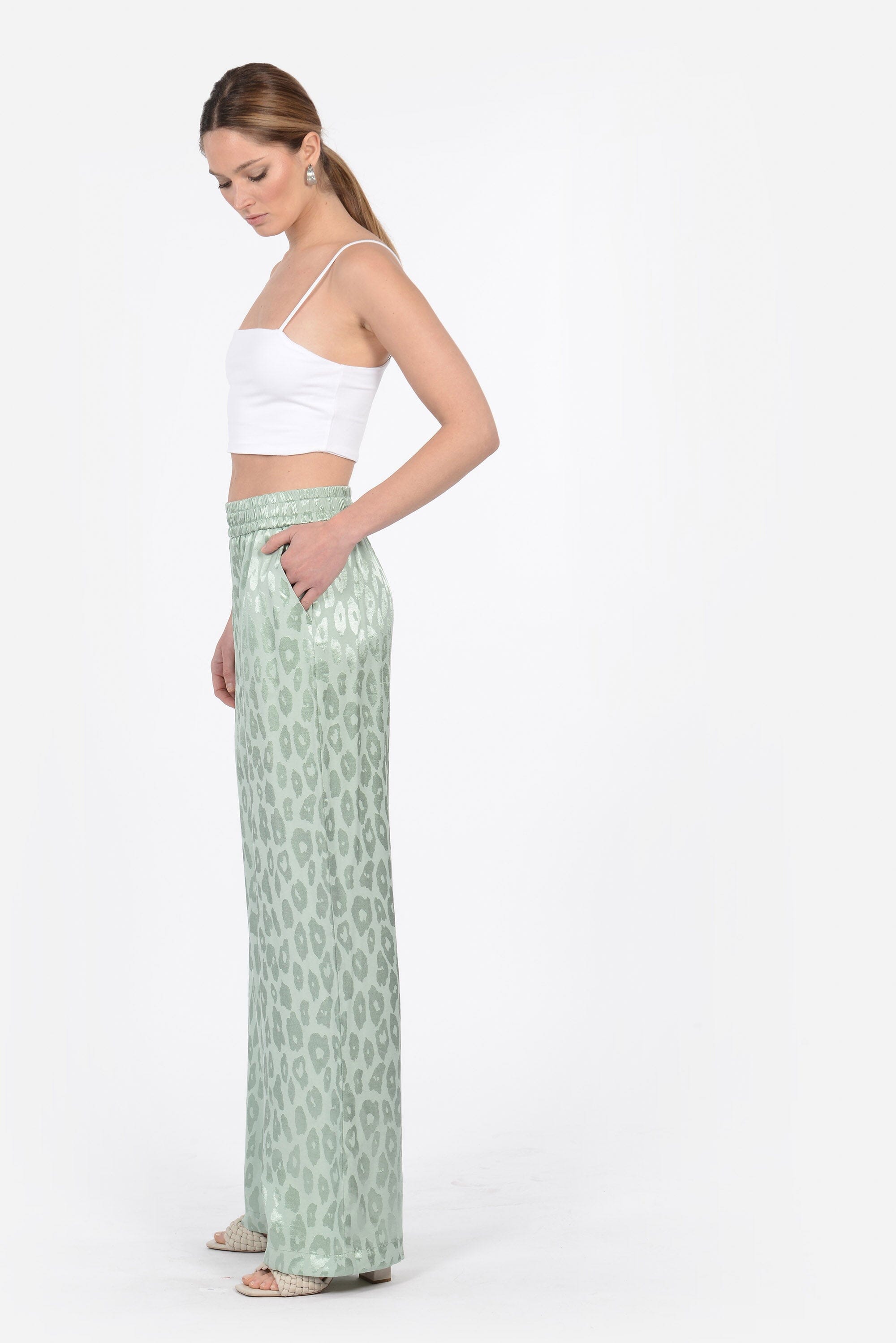 PANTALON JACQUARD SATIN WISSEM CELADON PANTALON KOOKAI Mode Kookai