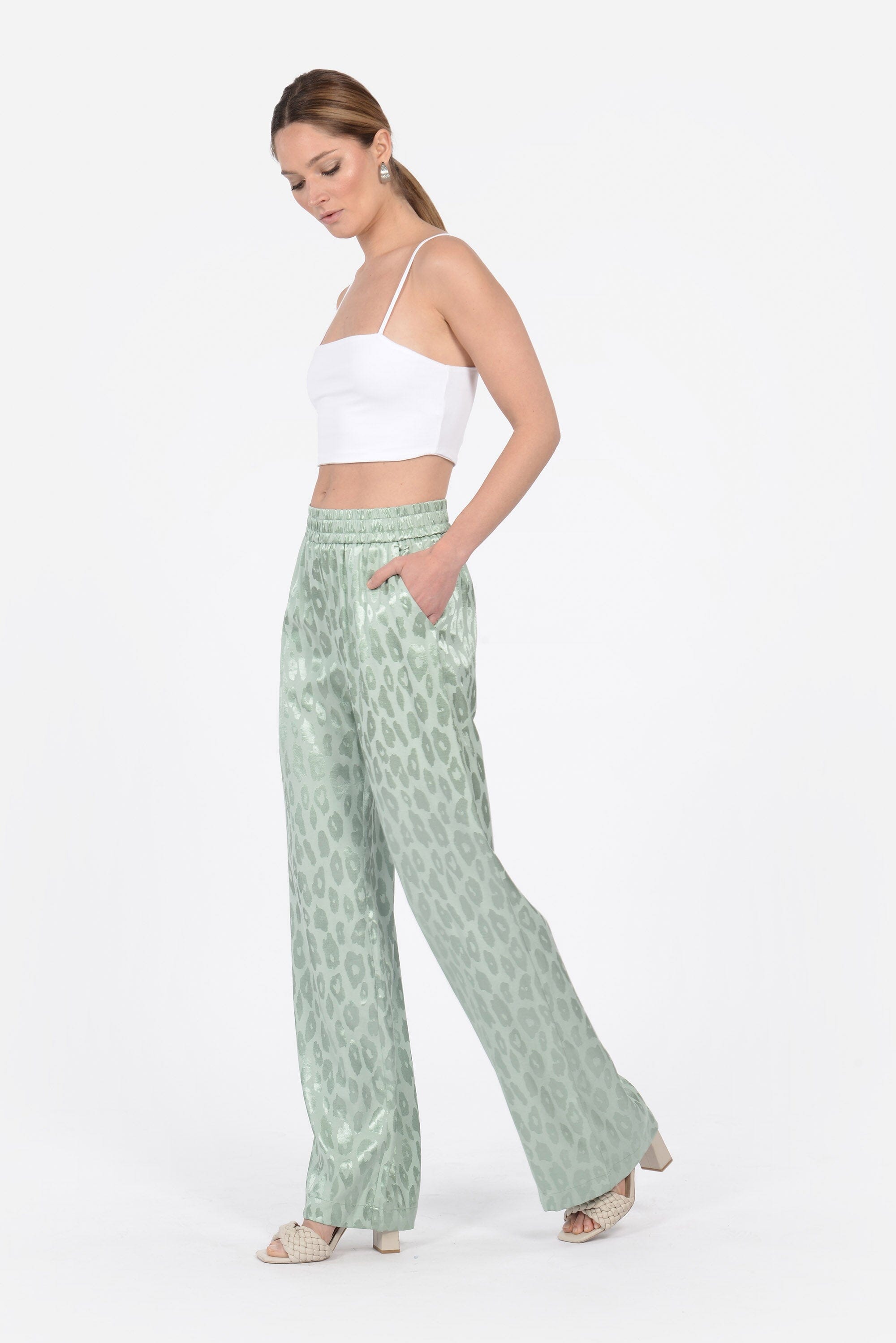 PANTALON JACQUARD SATIN WISSEM CELADON PANTALON KOOKAI Mode Kookai