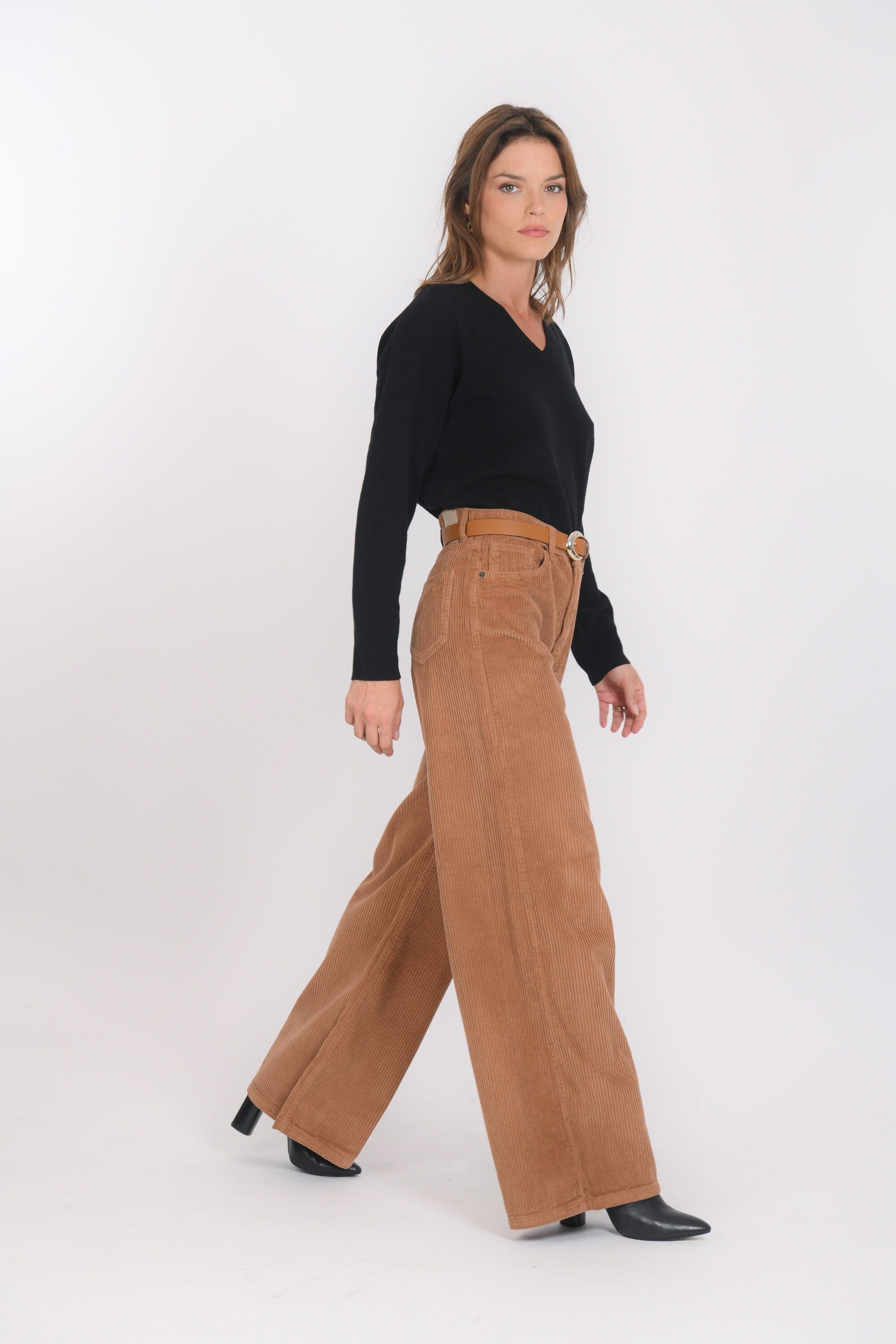 PANTALON VELOURS - BANKS - NOISETTE PANTALON NEW KOOKAI Mode Kookai
