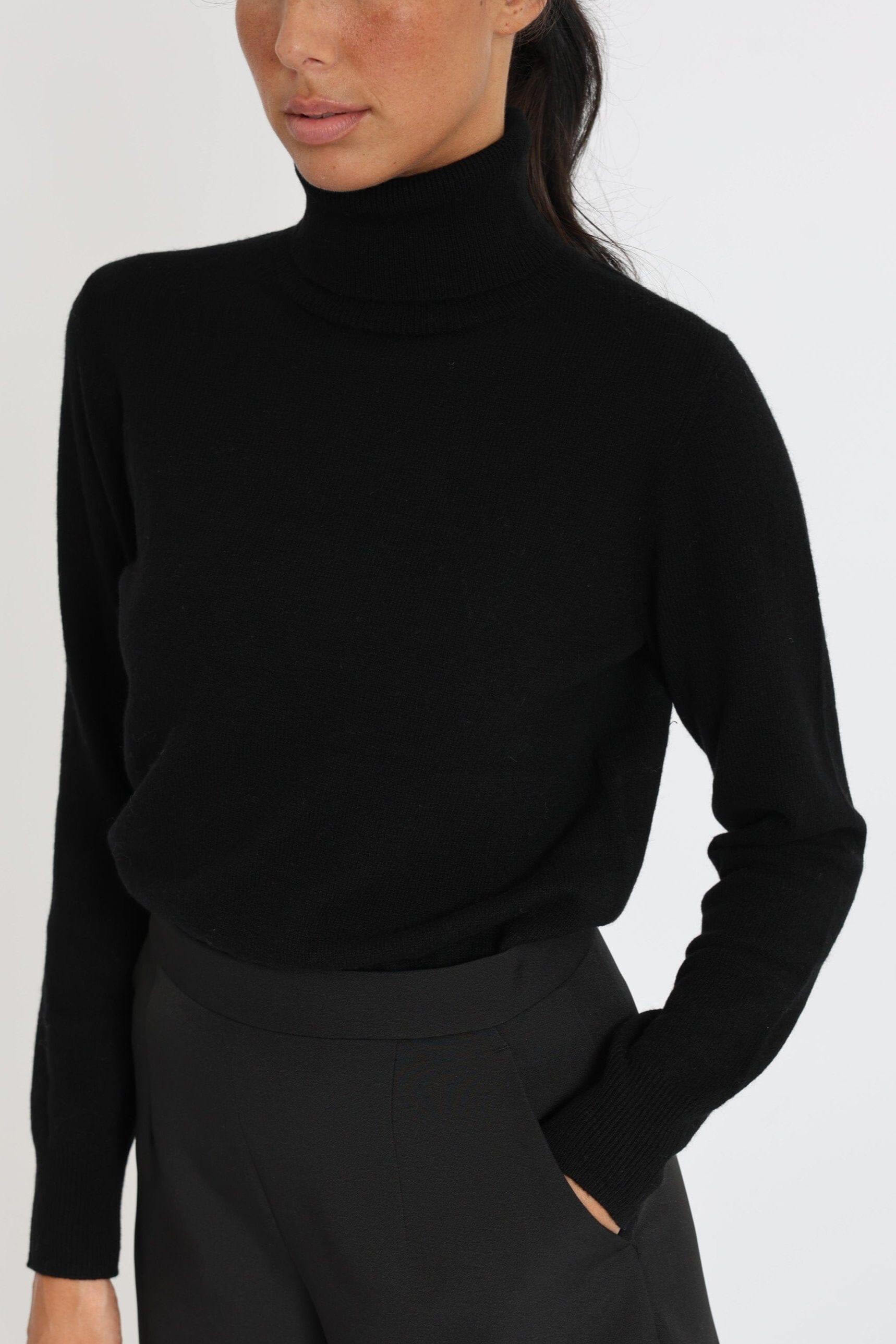 PULL COL ROULÉ ANITA NOIR PULL KOOKAI Mode Kookai