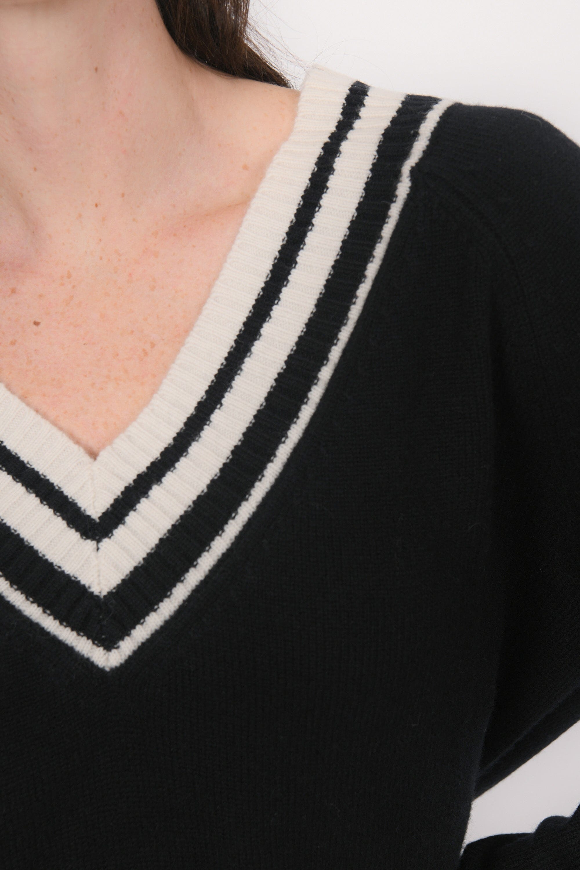 PULL COL V - BART - NOIR PULL NEW KOOKAI Mode Kookai