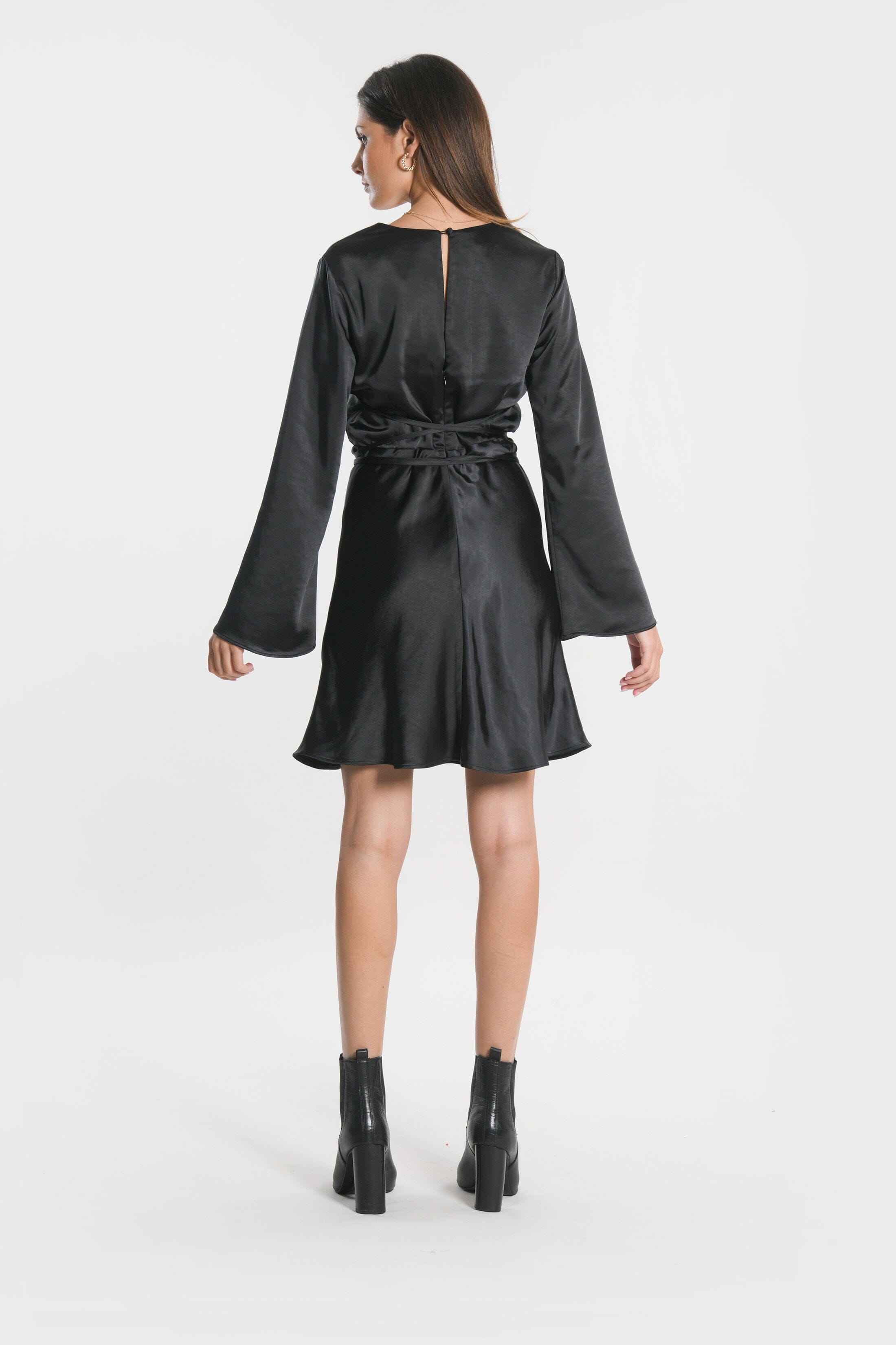 ROBE SIA VEE NOIR ROBE NEW KOOKAI Mode Kookai