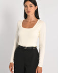 T-SHIRT COL CARRÉ CLÉMENTINE ÉCRU TEE SHIRT KOOKAI Mode Kookai
