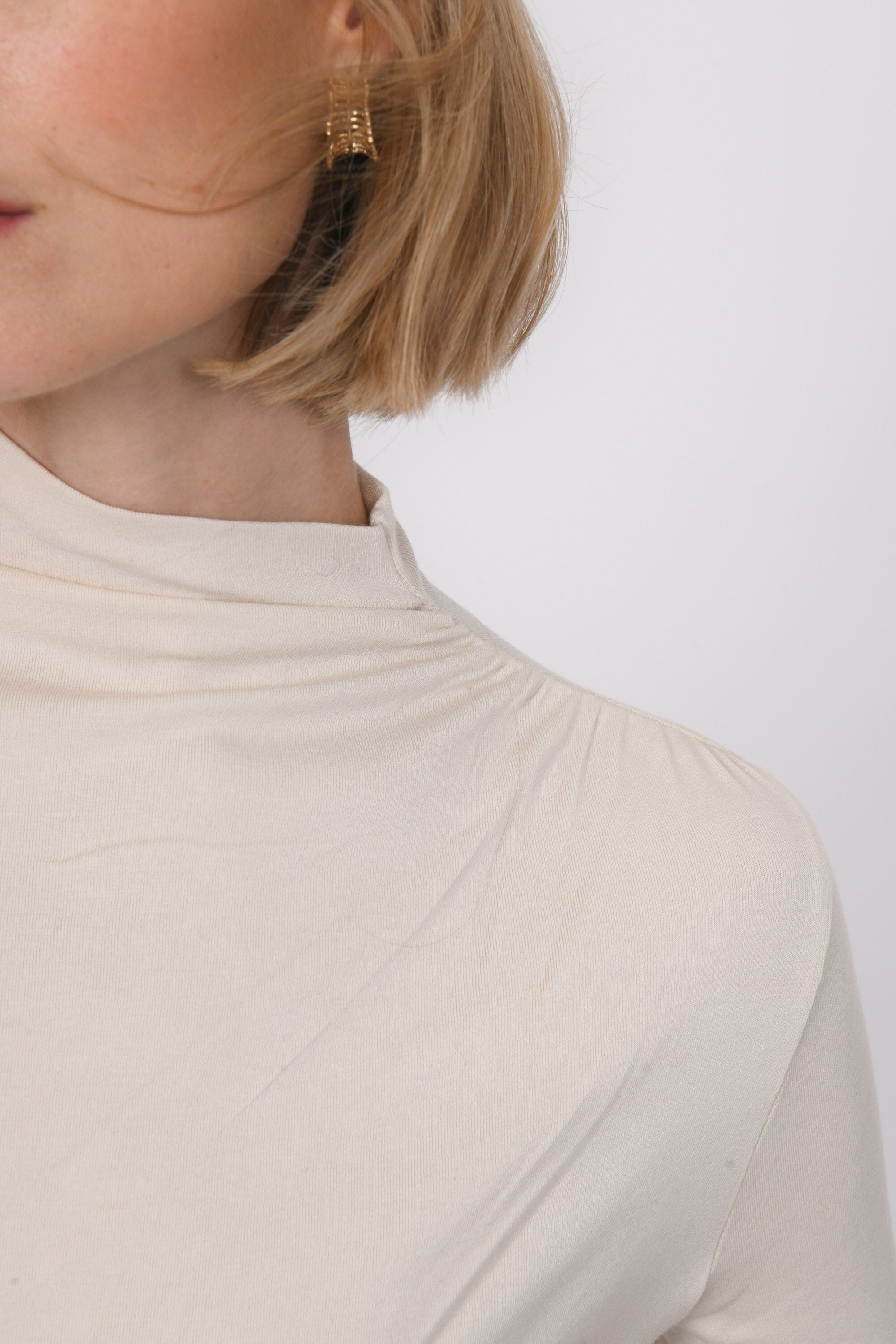 T-SHIRT COL MONTANT - BASSA - CREME TEE SHIRT NEW KOOKAI Mode Kookai