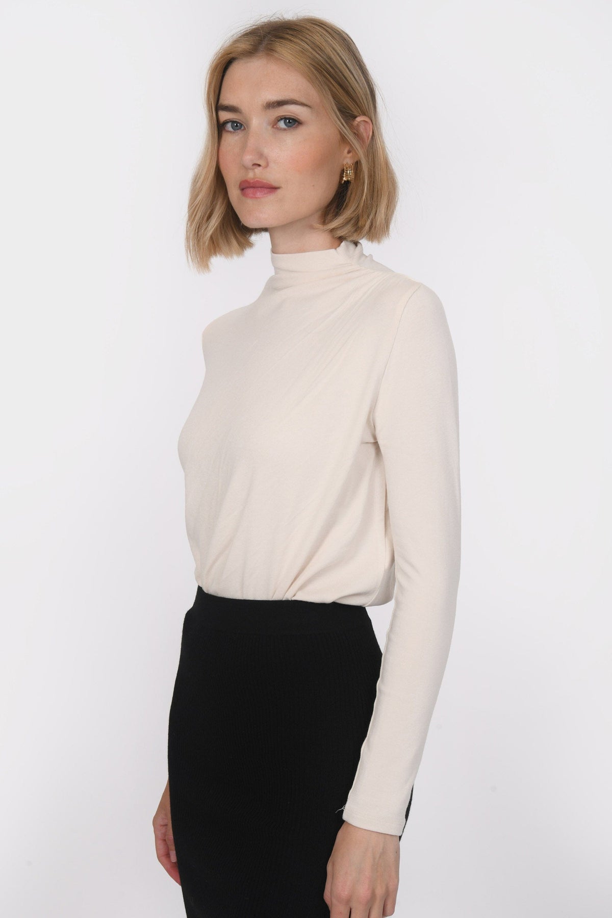 T-SHIRT COL MONTANT - BASSA - CREME – kookai