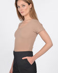 T-SHIRT CÔTELÉ V CLAIRE BEIGE TEE SHIRT KOOKAI Mode Kookai