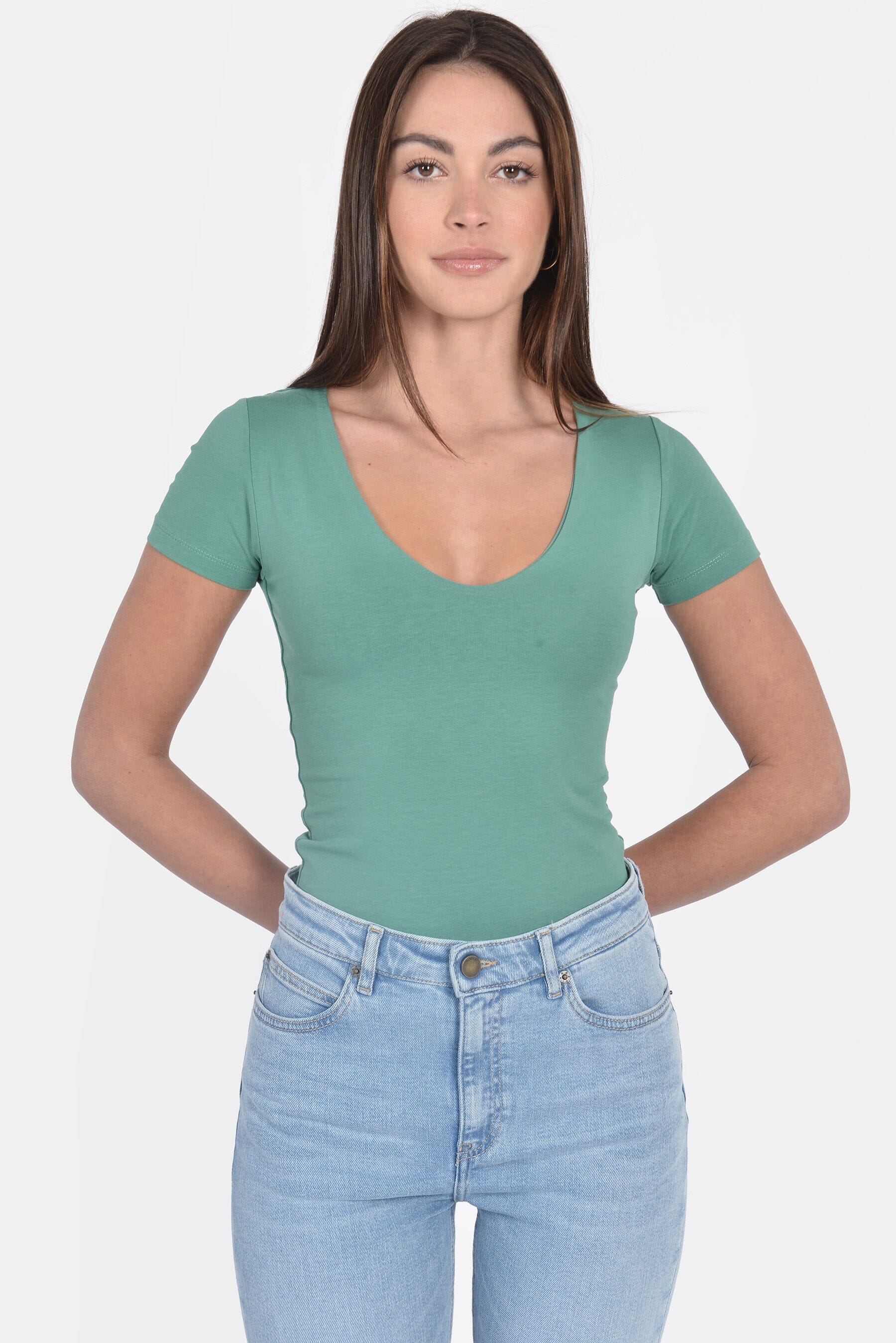 T-SHIRT V ARRONDI MATHILDA EMERAUDE TEE SHIRT KOOKAI Mode Kookai