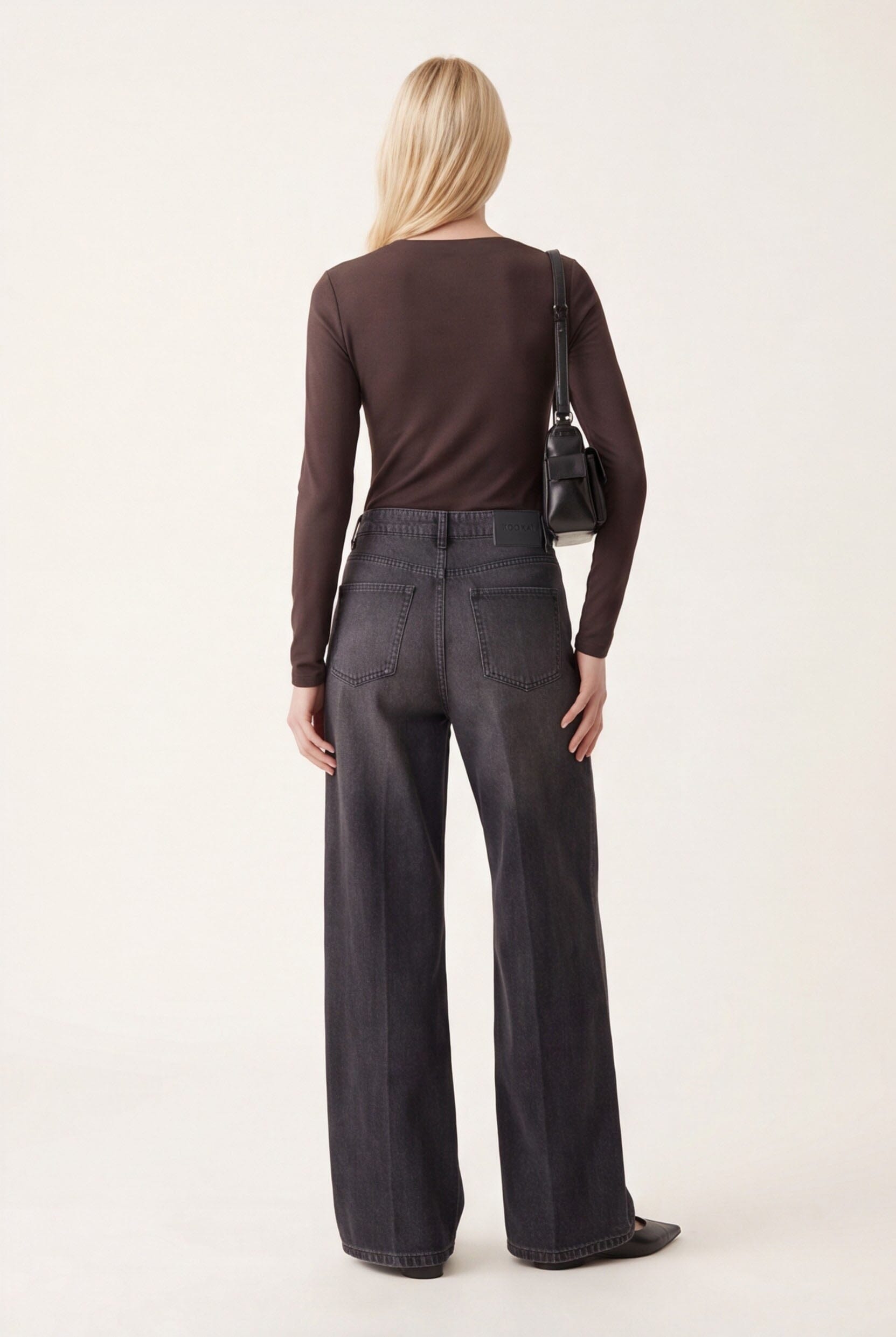 TEE-SHIRT COL V - MATHILDA - BRUN TEE SHIRT KOOKAI Mode Kookai