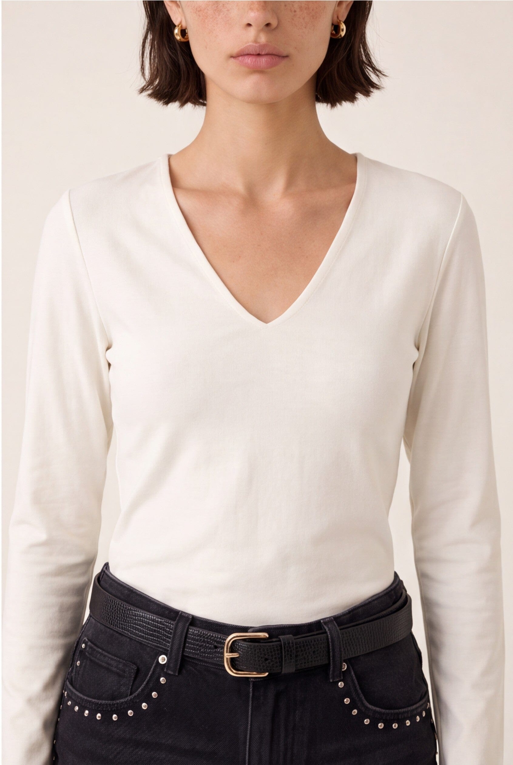 TEE-SHIRT COL V - MATHILDA - ECRU TEE SHIRT KOOKAI Mode Kookai