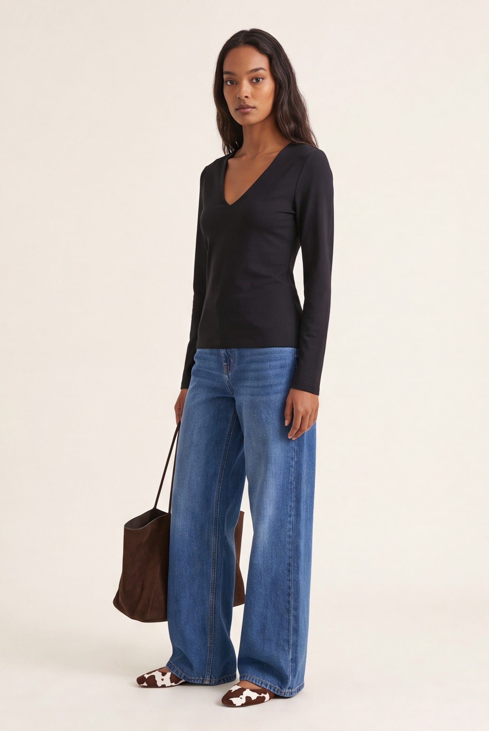 TEE-SHIRT COL V - MATHILDA - NOIR TEE SHIRT KOOKAI Mode Kookai